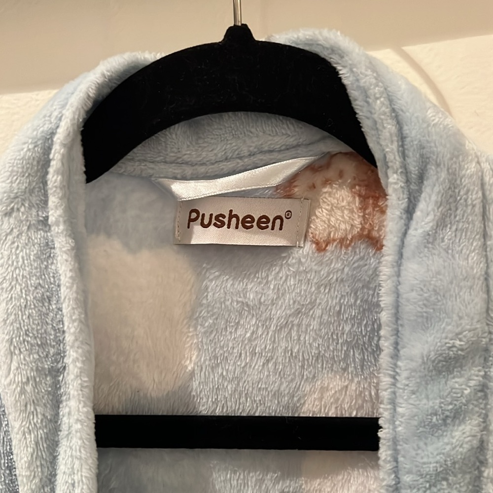 Pusheen Robe - Picture 2 of 2